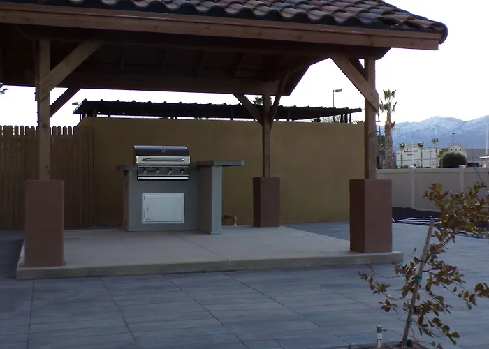 Western 3* Safford
